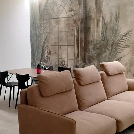Gallienus Superior Apartment *